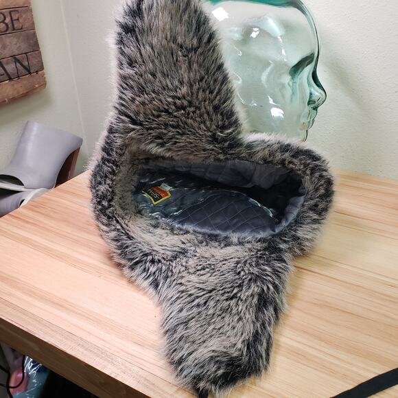 Scala Pronto One Size Faux Fur Trooper Hat Black Outdoors Winter Trapper Aviator - Picture 7 of 9